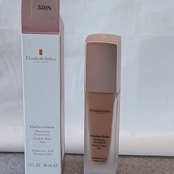Elizabeth Arden Flawless Finish Skincaring Buildable Foundation Choose Shade - Picture 6 of 13